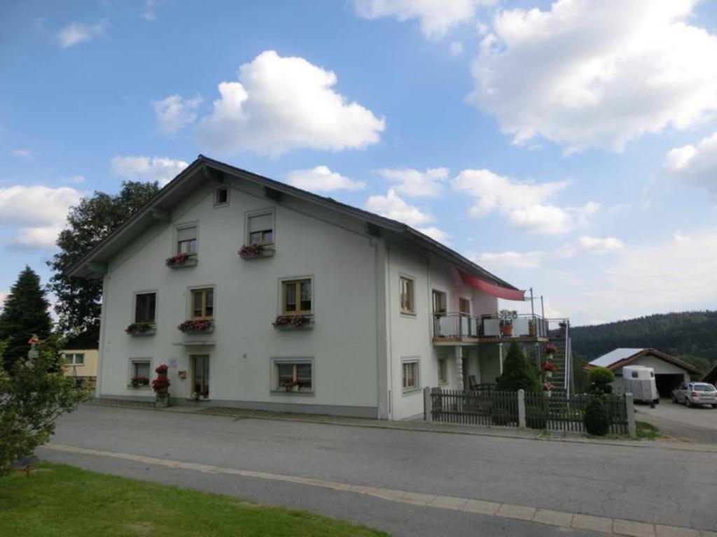 Ferienhaus Gustl Bischofsreut Exterior photo
